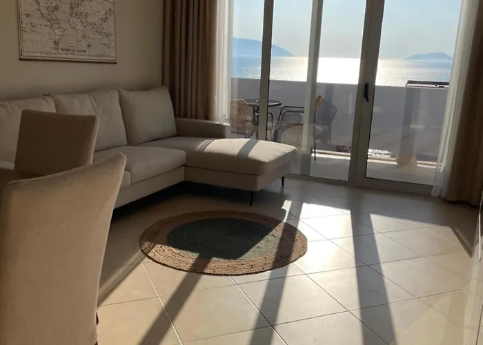 Nordic Sea View Scandi Апартаменты *